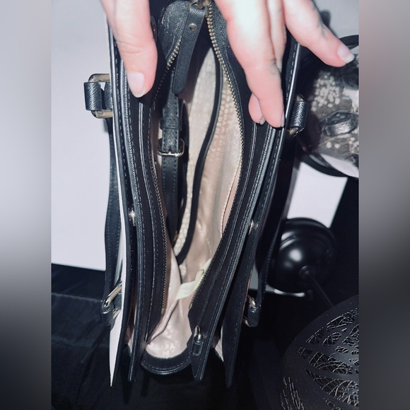 Kate Spade purse with crossbody attachment - Picture 5 of 5